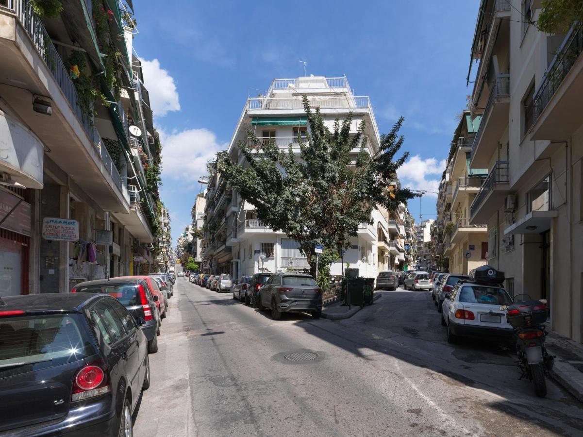 Newly Renovated Apartment In The Heart Of Athens Exterior photo